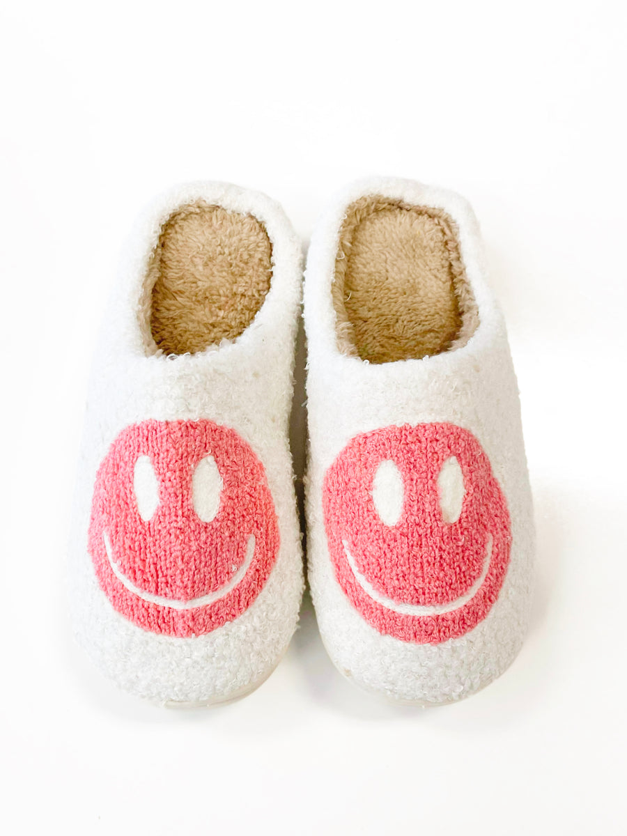 Happy Face Slippers | Pink