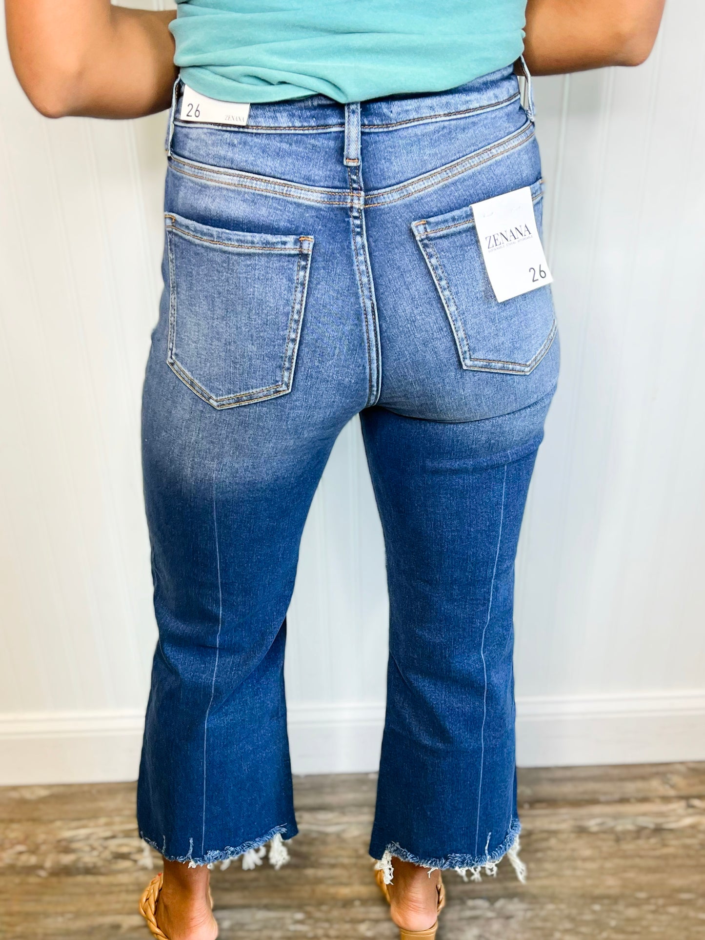 Kaileigh Cropped Straight Leg Jeans