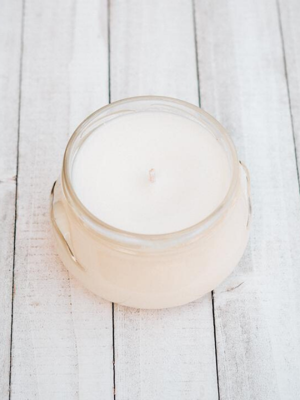 Velvet Whiskey 11oz Soy Candle -Vanilla Latte