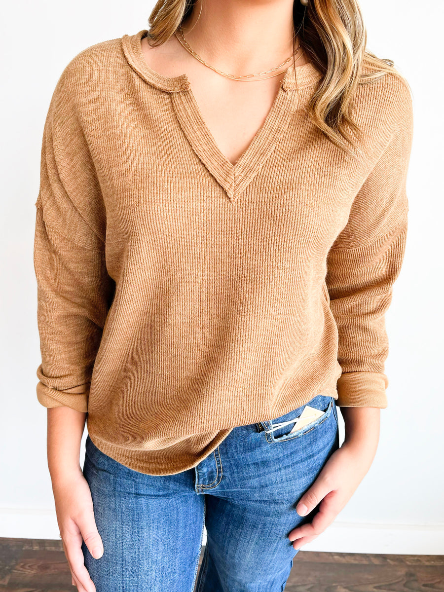 Blaire Ribbed Top | Almond