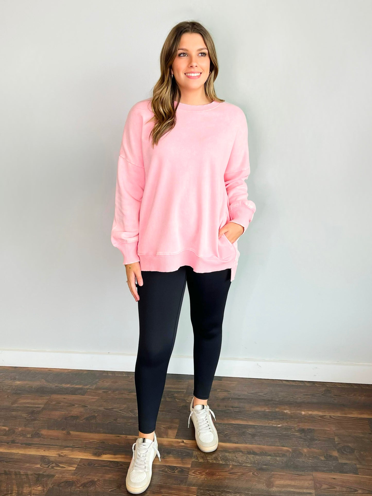 Halle Acid Wash High-Low Hem Pullover | Dark Pink