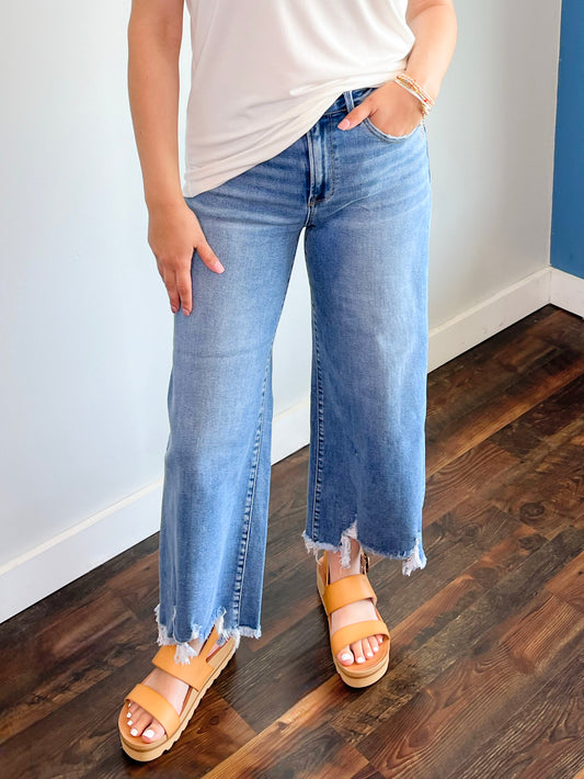 Brandy Crop Wide Leg Risen Jeans | Medium