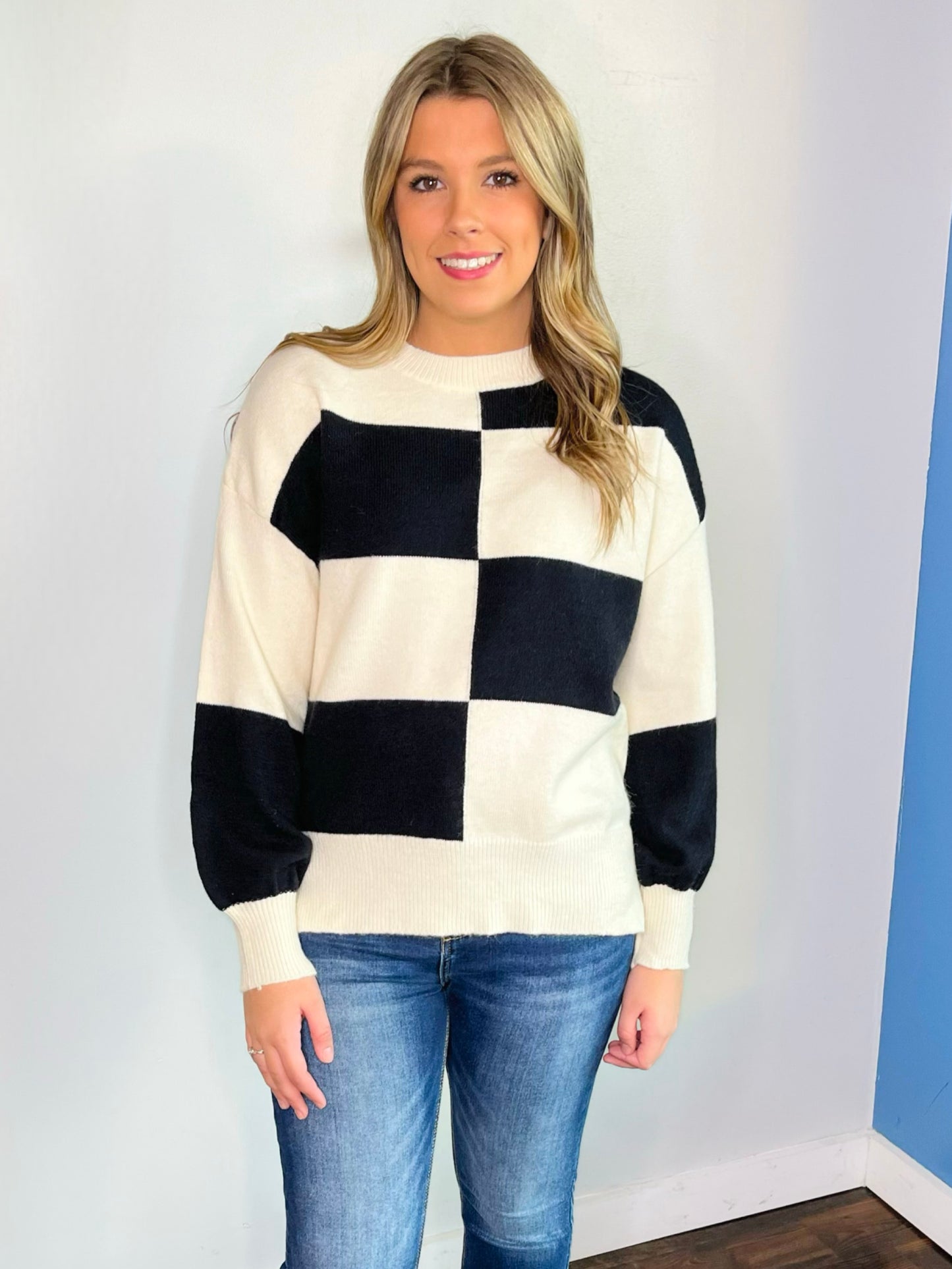 Olson Checkered Sweater | Black